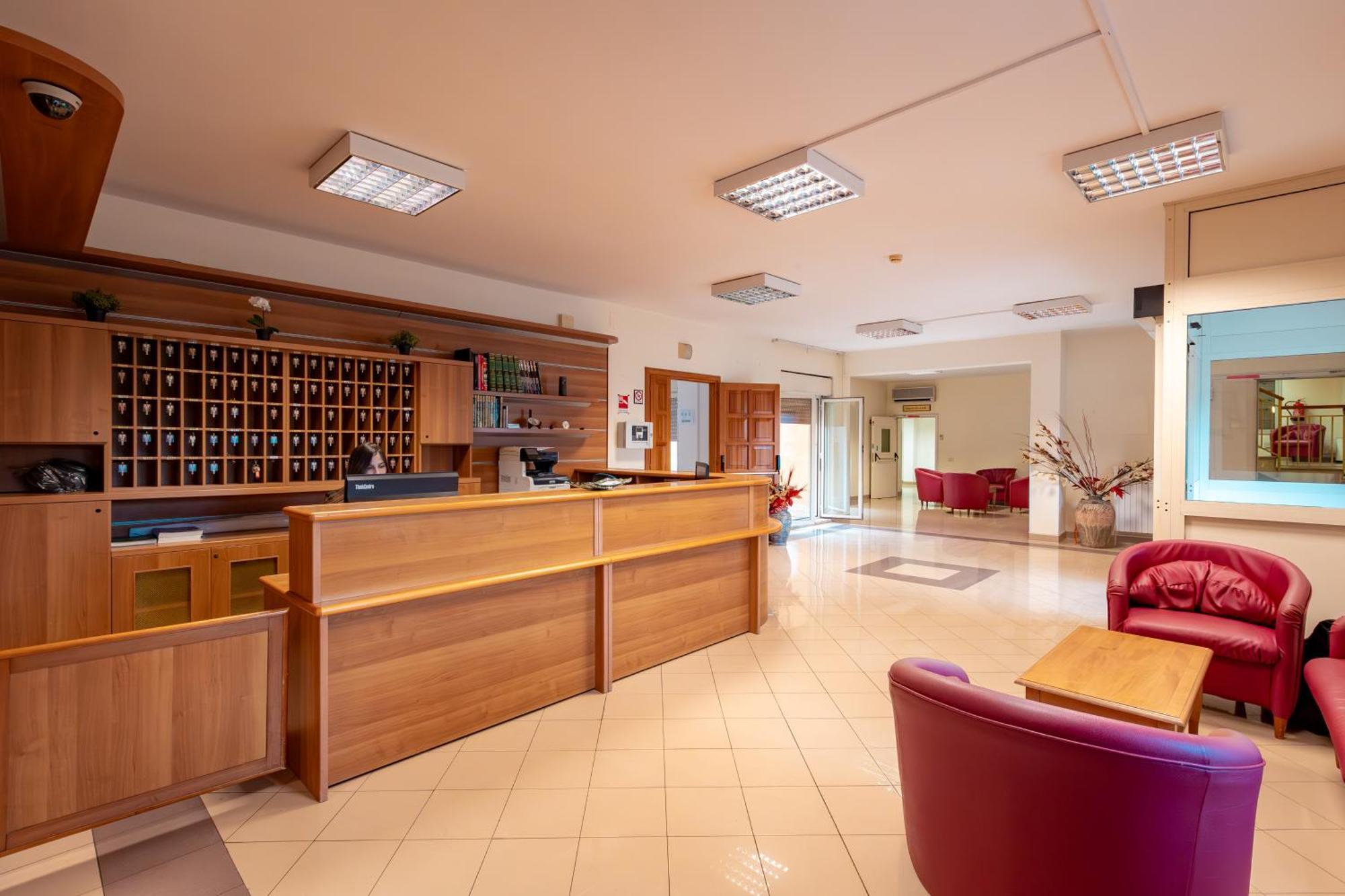 Ah Roma Hostel Екстериор снимка