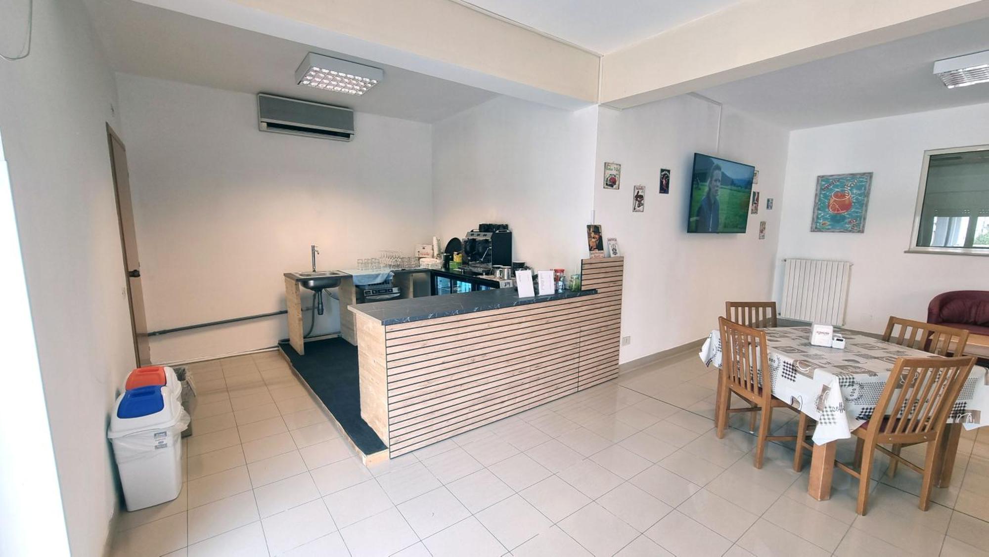 Ah Roma Hostel Екстериор снимка